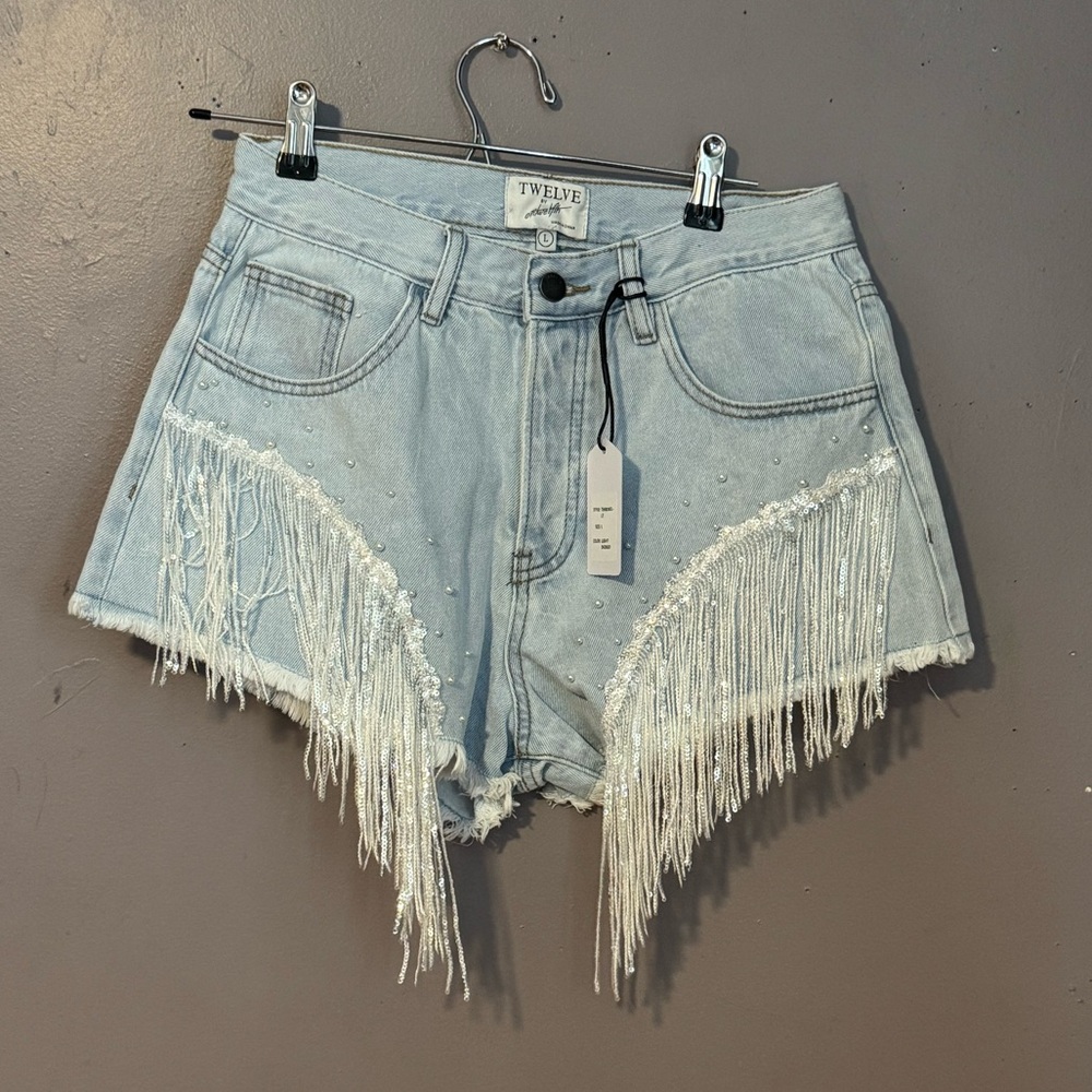 On Twelfth Sequin Embellished Fringe Denim Shorts Size Large New with Tags